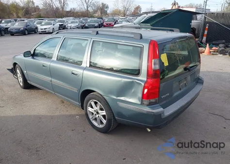 2004 Volvo V70 2.4 из США, поврежденный, VIN YV1SW61T842419883